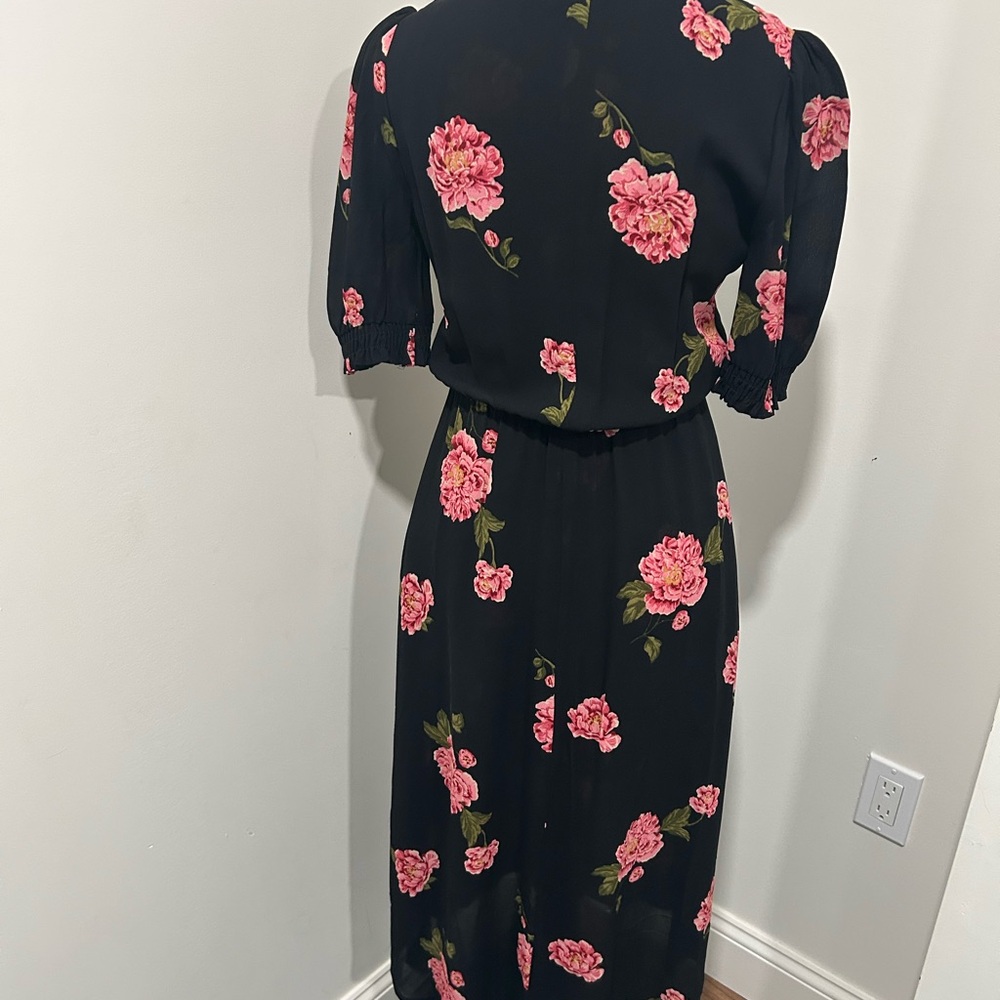 Reformation Black Pink Floral Puff Sleeve Dress. Gorgeous - Picture 3 of 4